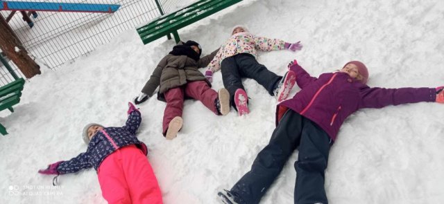 b_1024_768_0_00_images_2023_2024_Swietlica_snieg_409297383_817057280222222_9151009192522566694_n